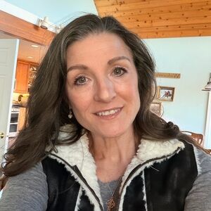 Meet your Posher, Kara